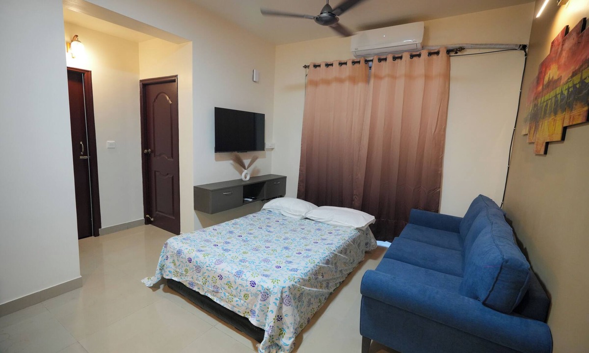 Fatrade Apartment | 1 BHK Near Varca Beachn