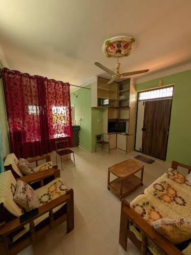 Bengaluru Apartment | 1BHK Loft with Studio Pad & Open Terrace