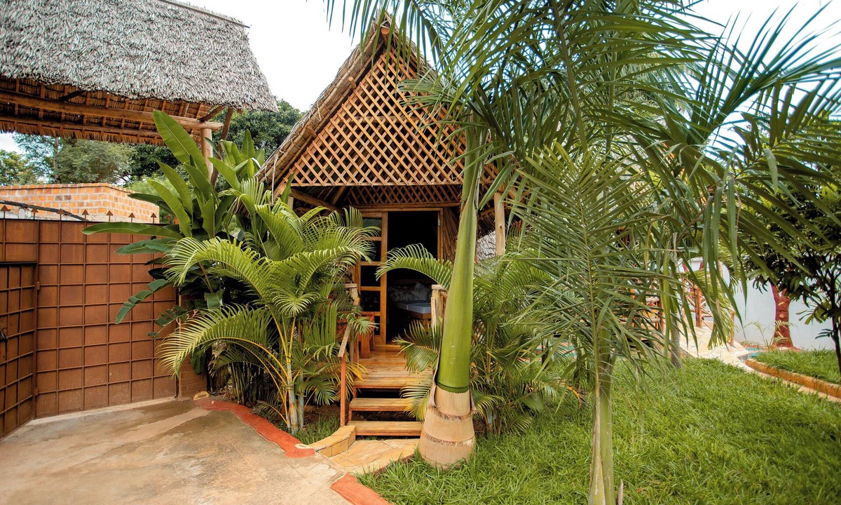 Moshi House | 2 bedroom apartment Attractive hurts with view of mount Kilimanjaro