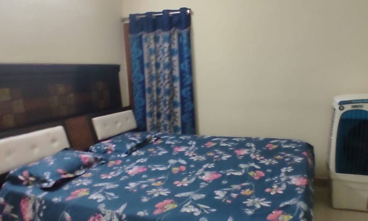 Masab Tank Apartment | 2-bedroom apartment in welcoming Hyderabad with WiFi, AC, fitness room