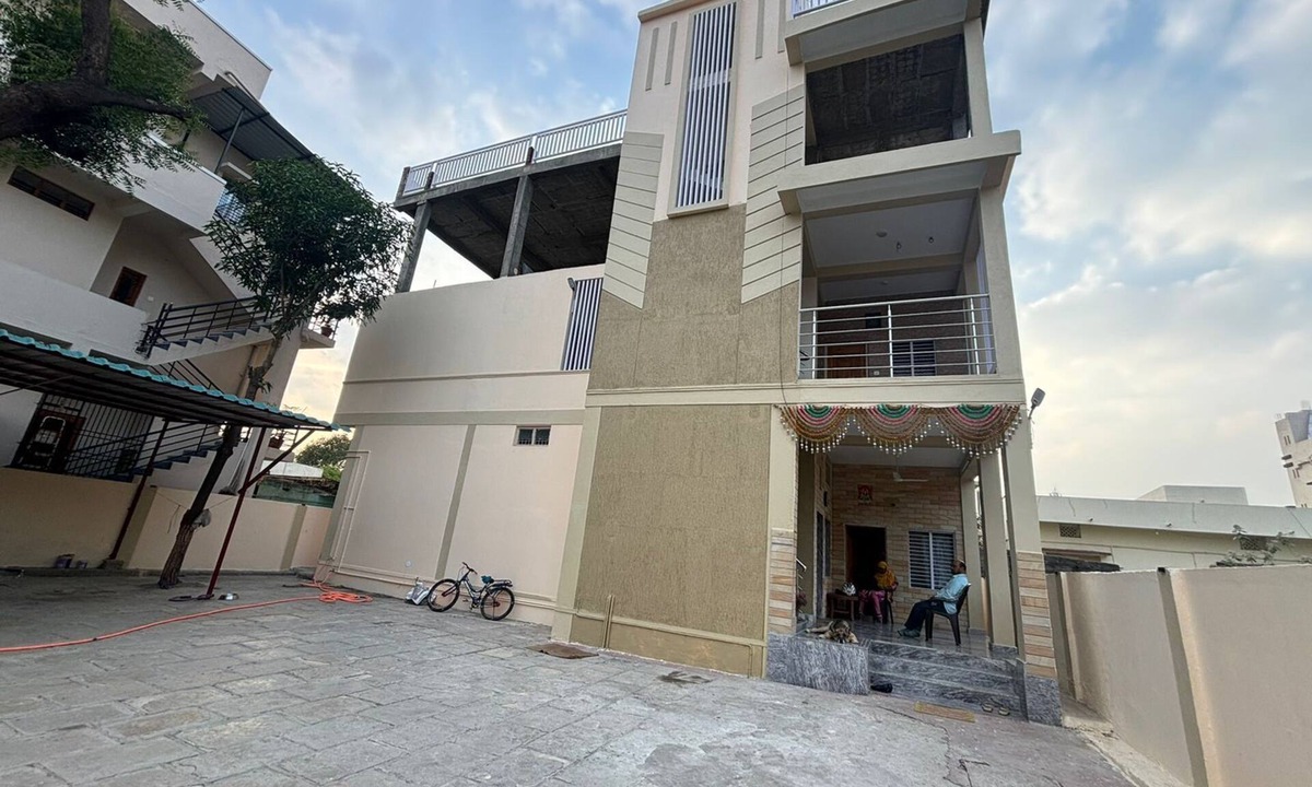 Kalaburagi House | 2-bedroom townhome in delightful Kalaburagi with WiFi, AC