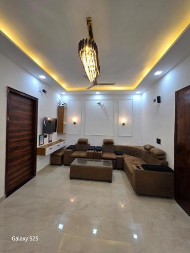 Kharar Apartment | 2 Bhk Eknav Villa Family & Couple friendly