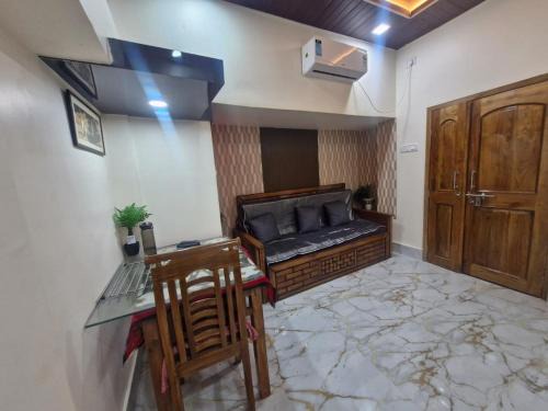 Bhubaneshwar Apartment | 2BHK Home near Bhubaneswar Railway Station