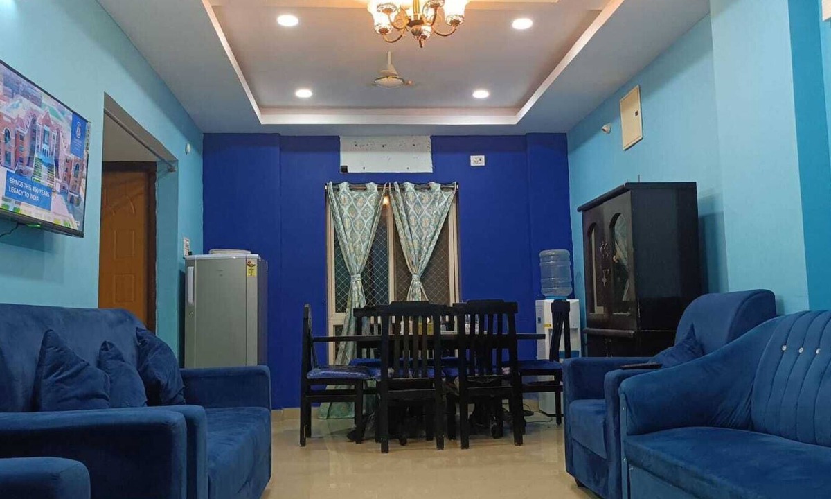 Banjara Hills Apartment | 3-bedroom apartment in charming Hyderabad with WiFi, AC and private parking