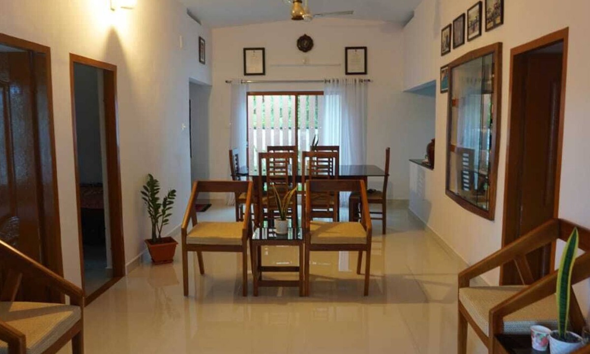 Pala House | 3 Bedroom Gated Farm House with ample parking