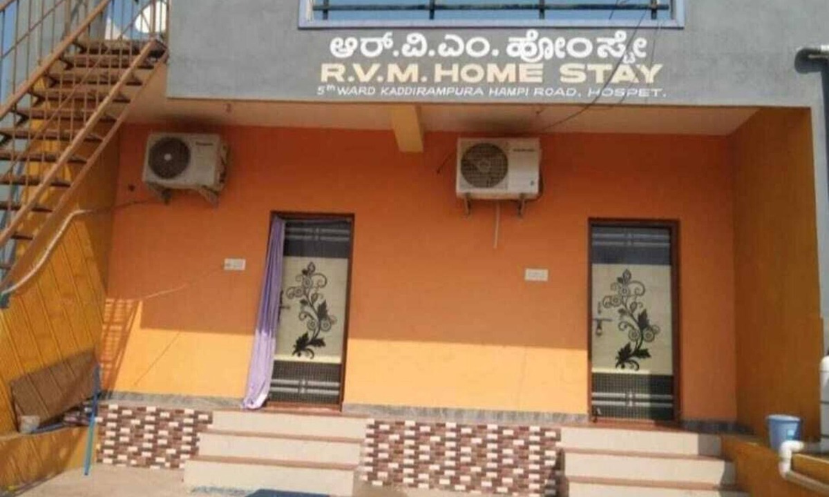 Kamalapur House | 3-bedroom House in lovely Hampi with AC, WiFi and 3 parking space available
