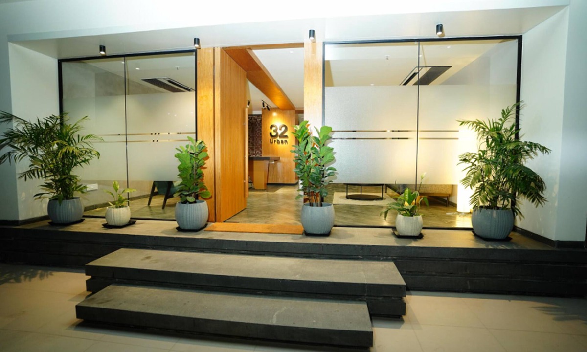 Hyderabad Hotel | 32 Urban by Akoya Hotels - Gachibowli, West Hyderabad