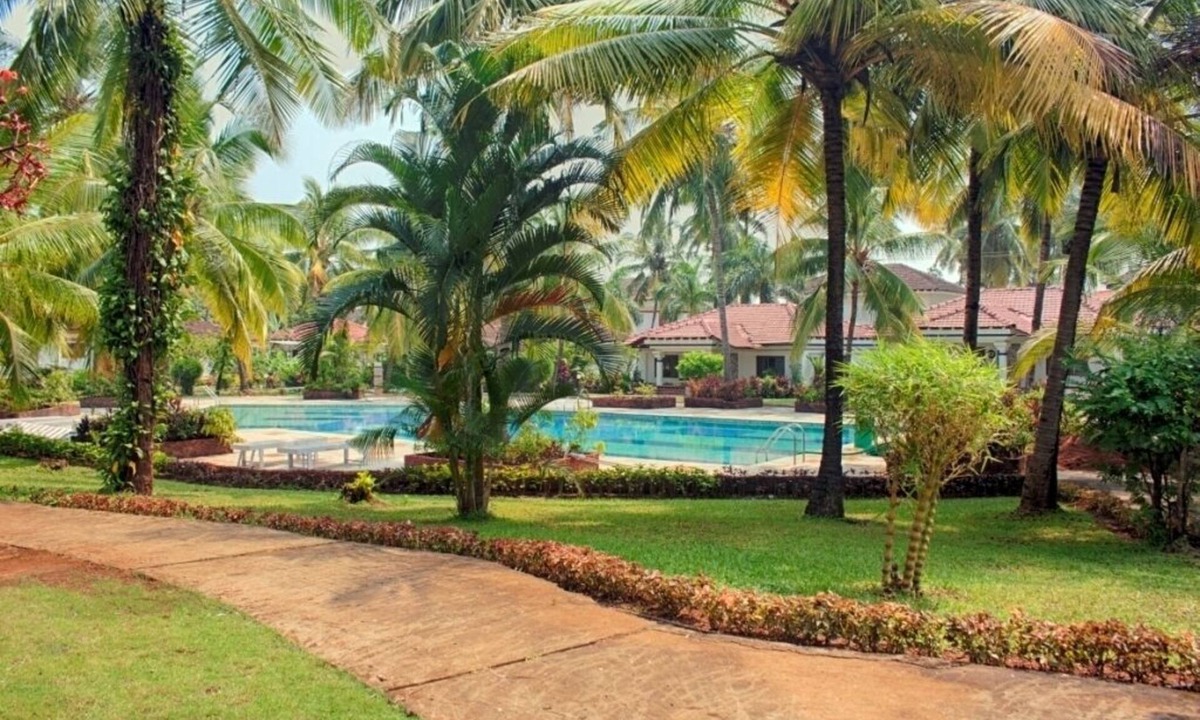 Cavelossim Villa | 4 B / R Sea Resort Beach Villa Cavelossim