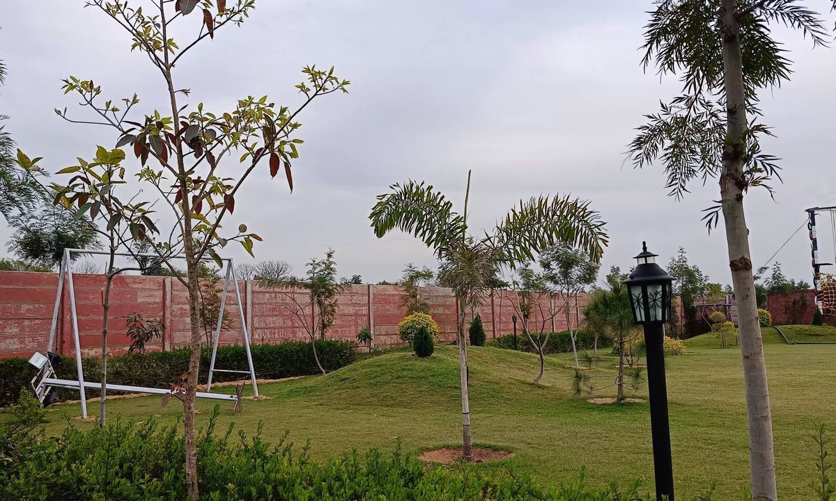 Bhiwadi House | 4 Bedroom Luxury Farmhouse Villa With Swimming Pool