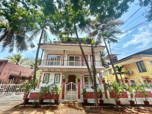 Pilerne Villa | 4bhk Luxury pool villa North Goa