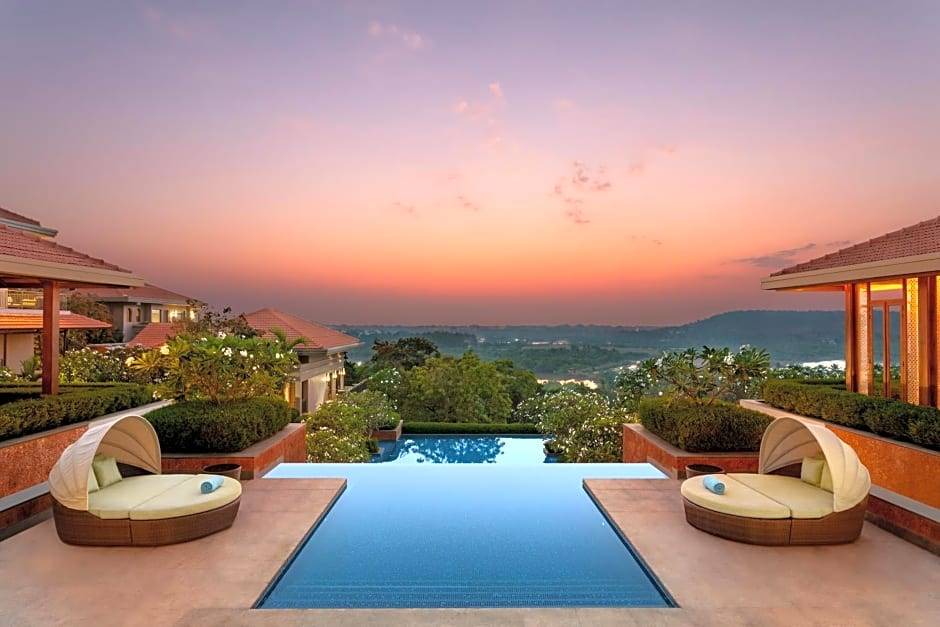 Saipem Hotel | 5-Star Hotel ∙ Hilton Goa Resort