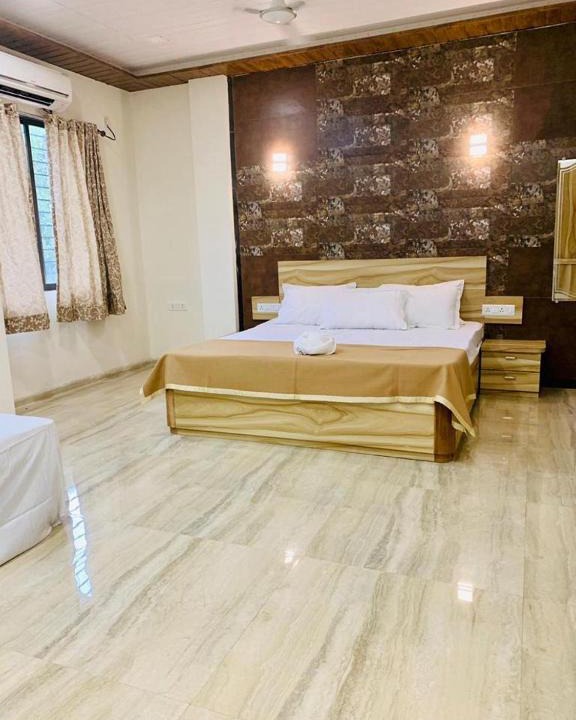 Durshet Villa | 6BHK VIlla in Khopoli Near Adlabs Imagica by Travelslick