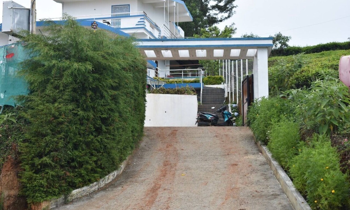 Ooty Cottage | 7 separate bedroom and attached bathroom; Container wood house