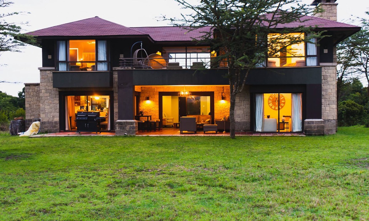 Nanyuki Villa | A 5 Bedroom Luxury Bush Villa