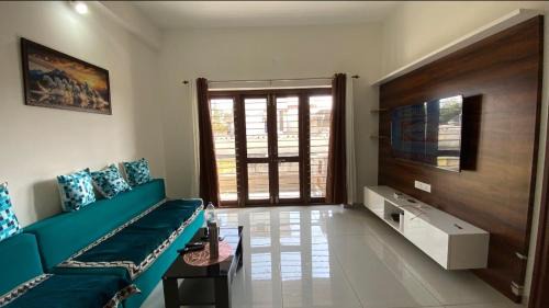 Belagavi Apartment | A cute little 1BHK which can accommodate 4 people