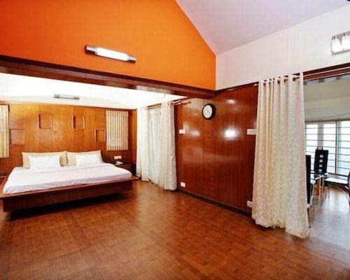 Kodaikanal House | AADHI BHARATH KURUNJI Villa