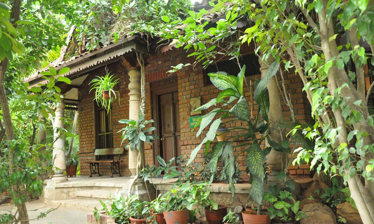 Thumukunta Hotel | Aalankrita Resort and Convention