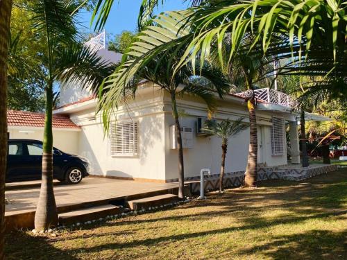 Sanand Villa | Aamla Villa-Garden Jacuzzi-open cinema-BBQ party
