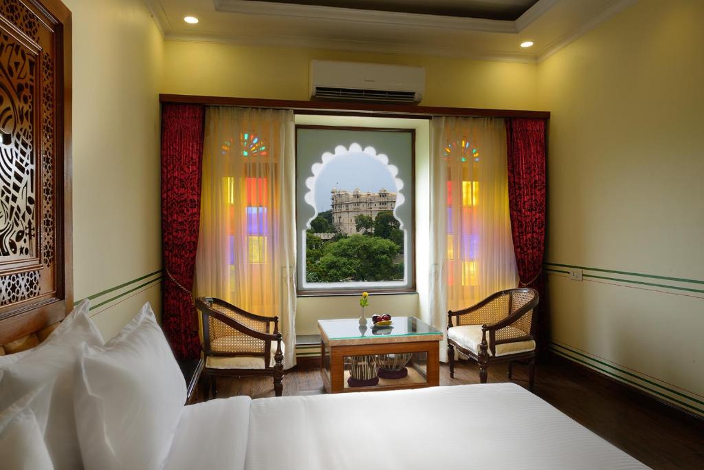 Udaipur City Centre Hotel | Aaram Mahal by Pachar Group