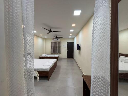 Adoni Hotel | Aathidya Lodge