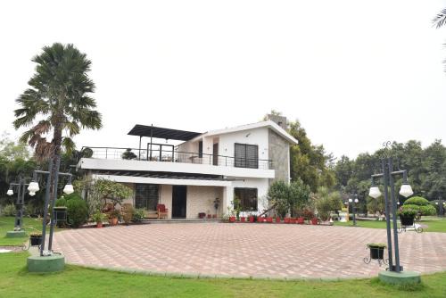 Durg Resort | AD Farmhouse