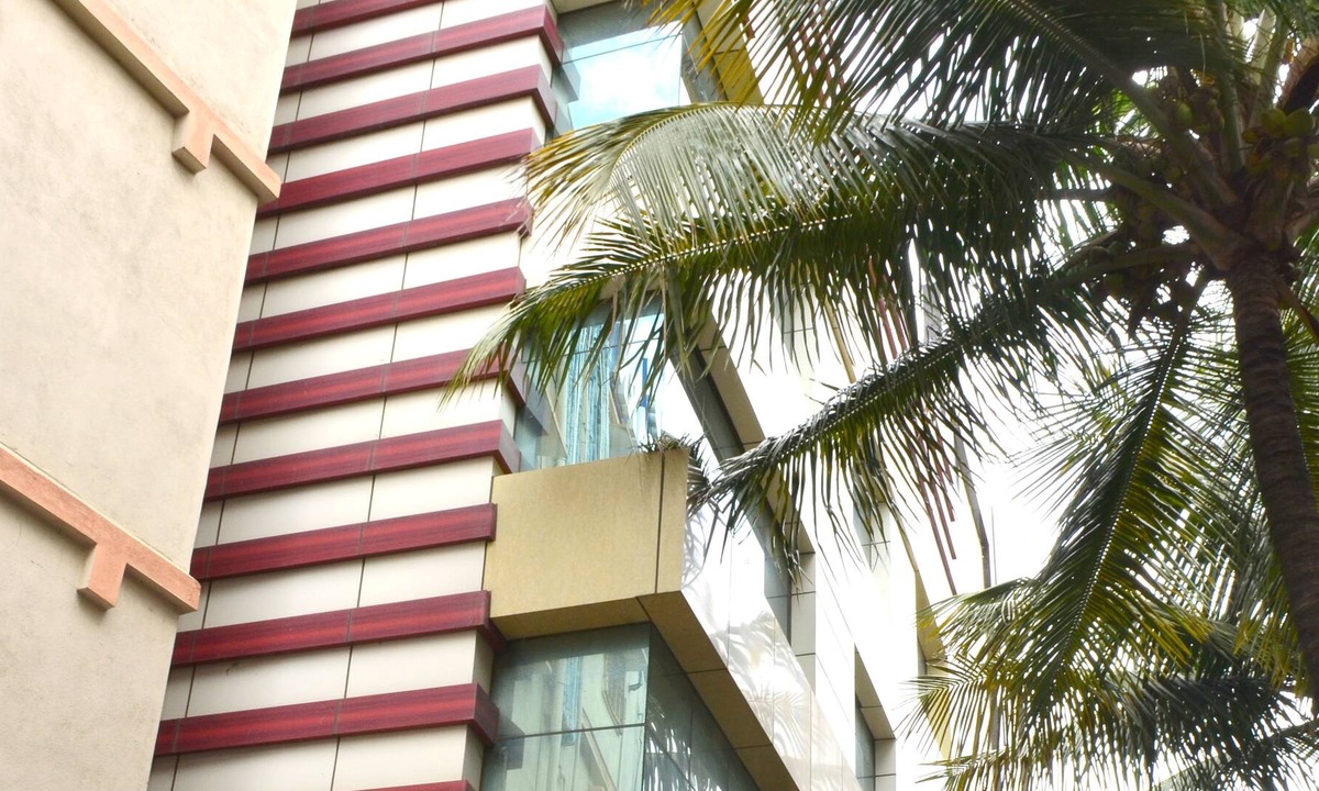 Bommasandra Hotel | Adya Classic