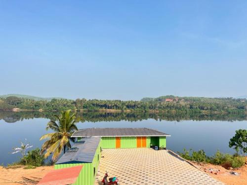 Kumta Ski Chalet | Aghanashni River Retreats