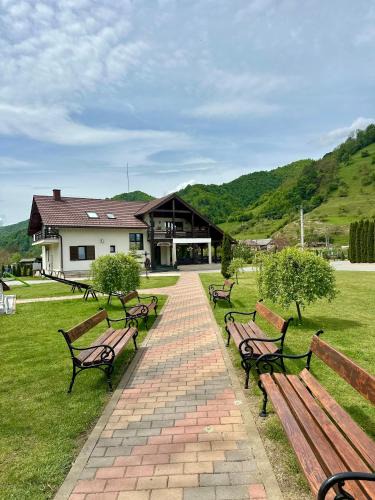 Magura Ilvei Villa | Agropensiunea Dănilă