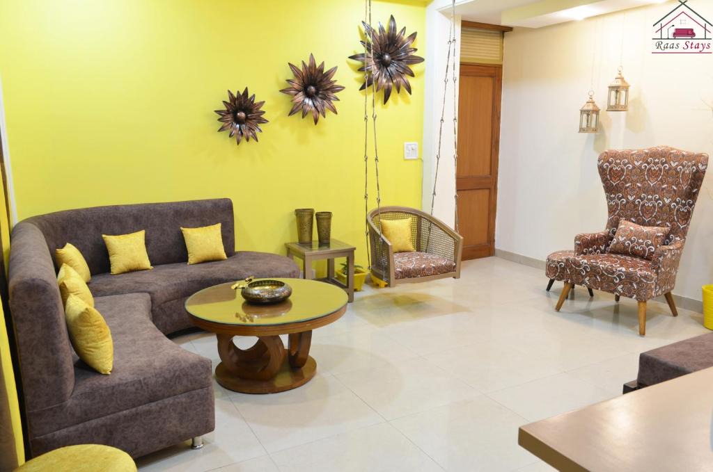 Greater Kailash Apartment | Air Purifier - Spacious 2BHK with big Livingroom 8
