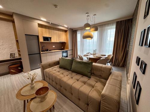 Cluj-Napoca Apartment | Airport dream - Modern, Free Parking, Kingsize be