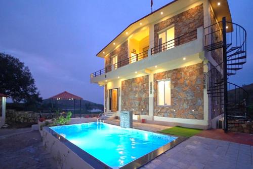 Gogunda Villa | Alaya Stays Colonel Retreat 3 BHK Hideaway with Private Pool & Gardens Near Ubeshwar Mahadev Temple