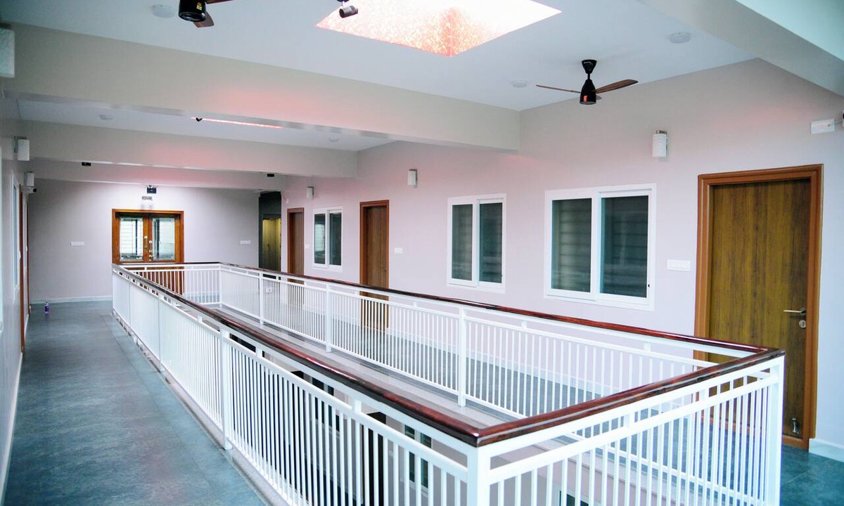 Vastare Hotel | Aldur Residency