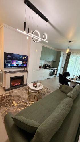 Navodari Apartment | Alezzi Odyssey