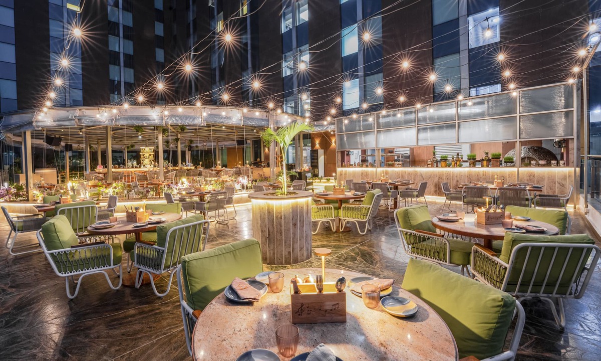 Kadubeesanahalli Hotel | Aloft by Marriott Bengaluru Outer Ring Road