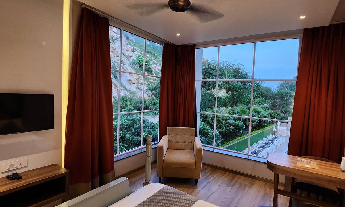 Alwar Hotel | Alwar Vanyaevilas