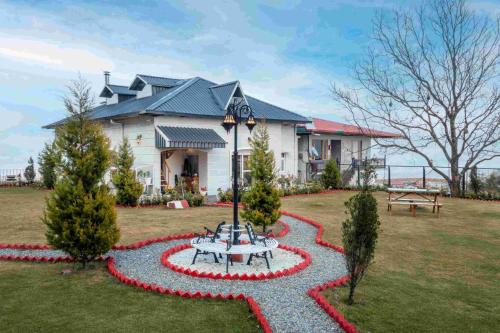 Bullawala Villa | amã Stays & Trails Barefoot Bungalow, Dhanaulti