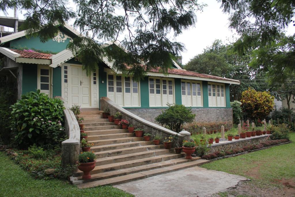 Yercaud House | amã Stays & Trails - Fairholme Bungalow ,Yercaud