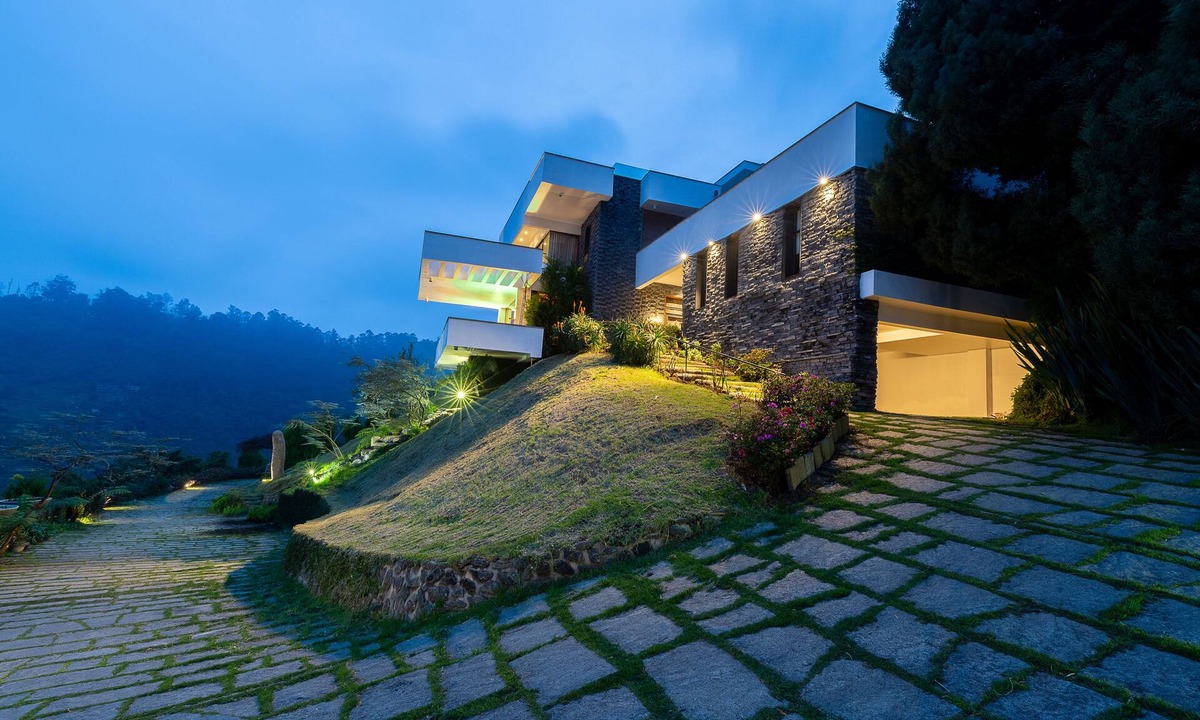 Kodaikanal Villa | Amã Stays & Trails Kailash House, Kodaikanal