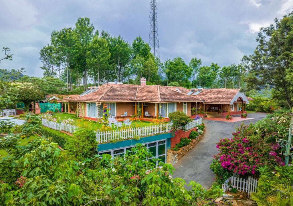 Kotagiri Villa | amã Stays & Trails Raven's Nest , Kotagiri