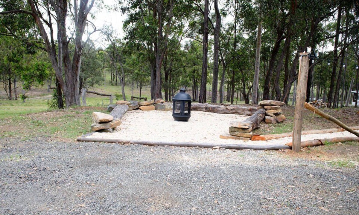 Lovedale Apartment | Amazing, secluded twenty-five acre property - yet close to everything you need!