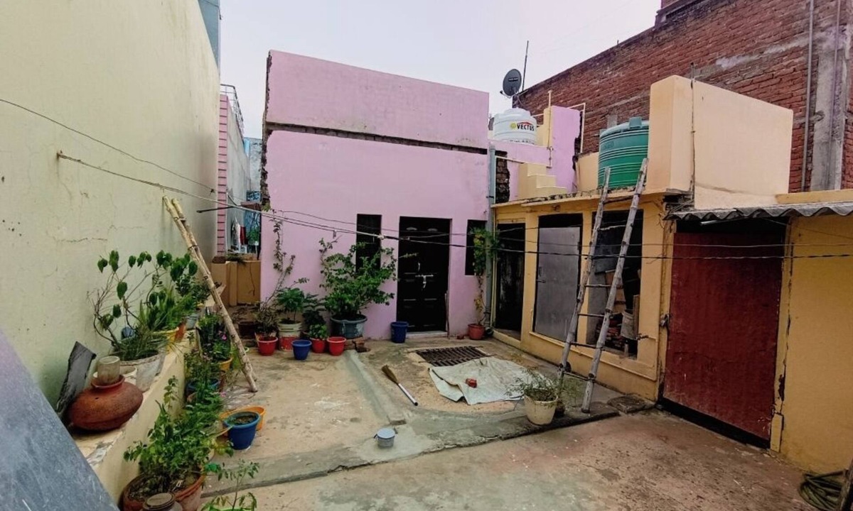 Varanasi Apartment | Amma Ka Ghar