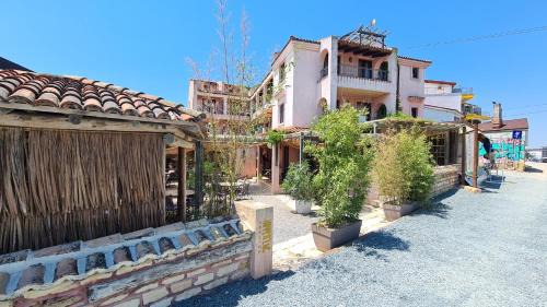 Vama Veche Hotel | Amphora