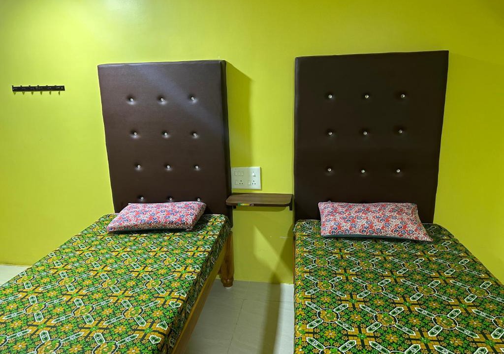 Vriddhachalam Hotel | Ananda lodge