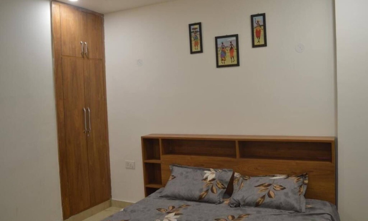 Rishikesh House | AniGanges - Quiet 1-Bedroom AC Retreat in Veerbhadra, Rishikesh