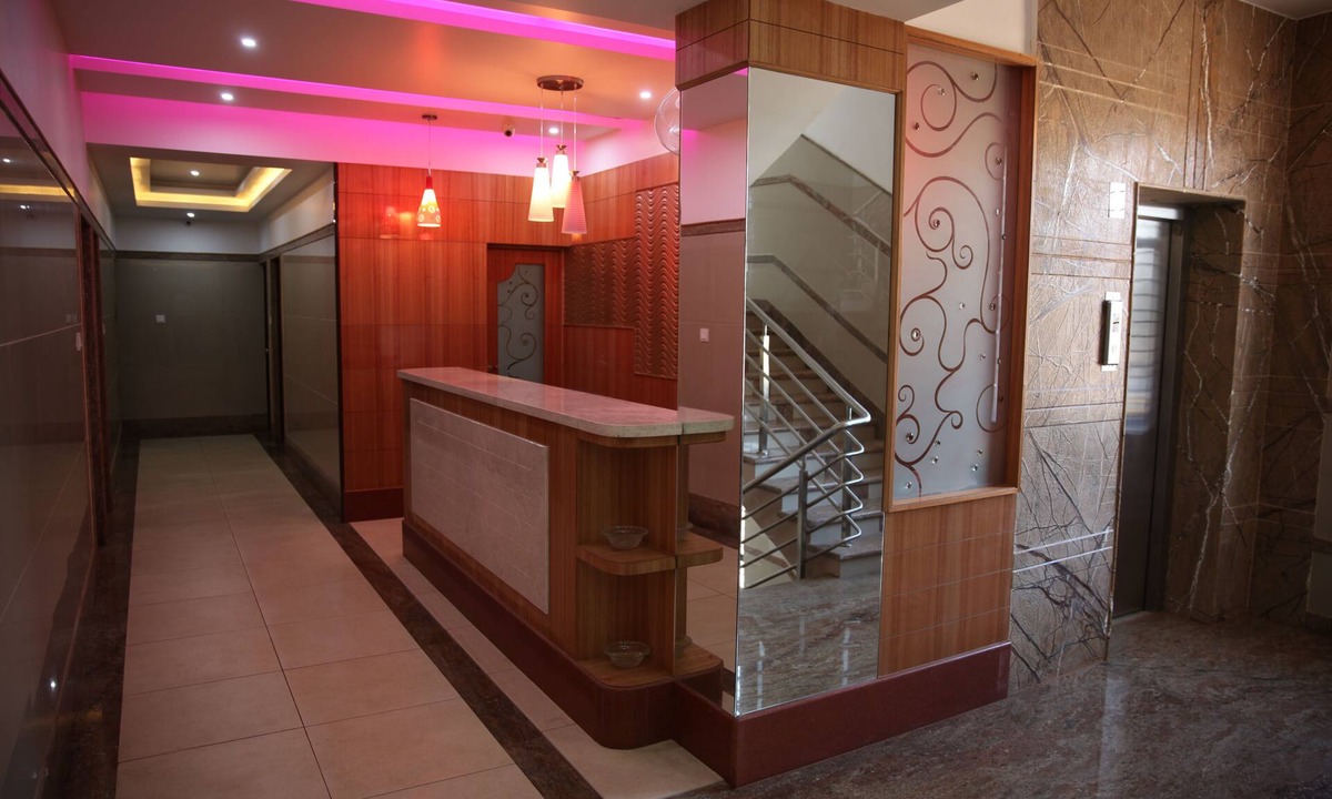 Kadur Hotel | Annapoorna Castle