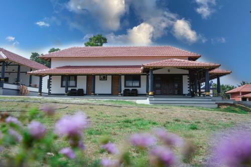 Belur Hotel | Aqua Terra Villas