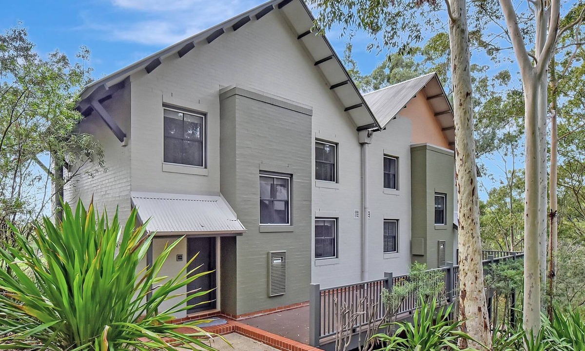 Pokolbin Villa | Ar' Heafy Lodge Premium Private Villa Located within Cypress Lakes Resort