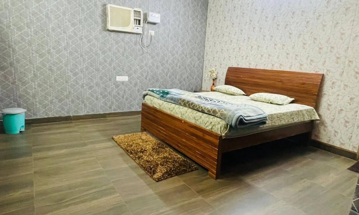 Gurugram House | ARAVALI HILLS RESORT