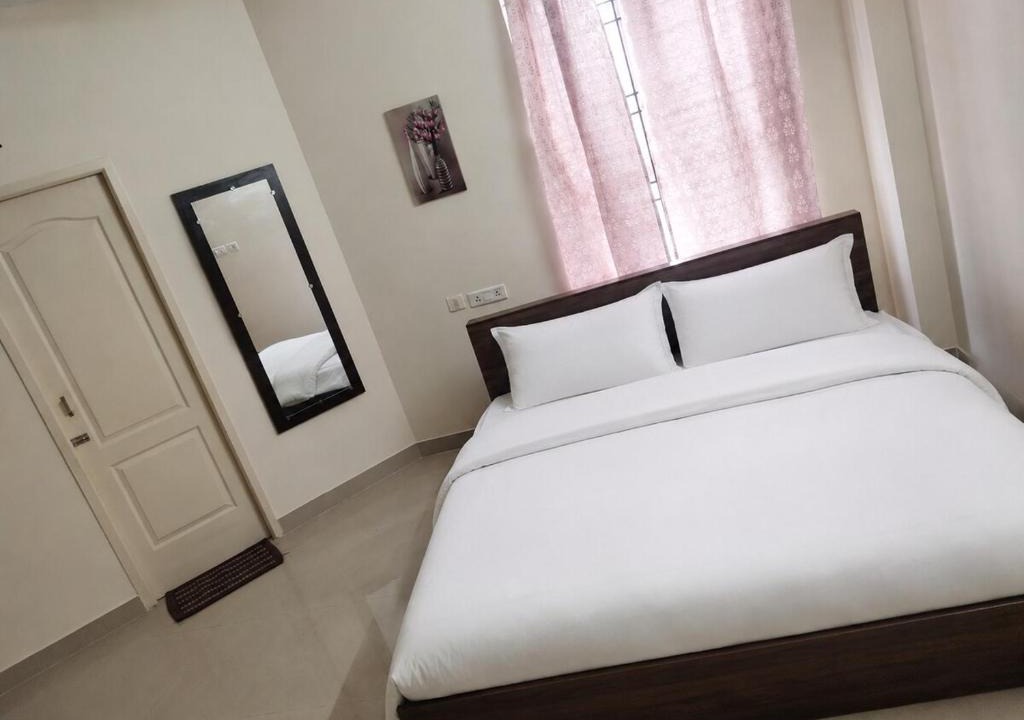 Chennai Apartment | Ardhu'z Home Stay