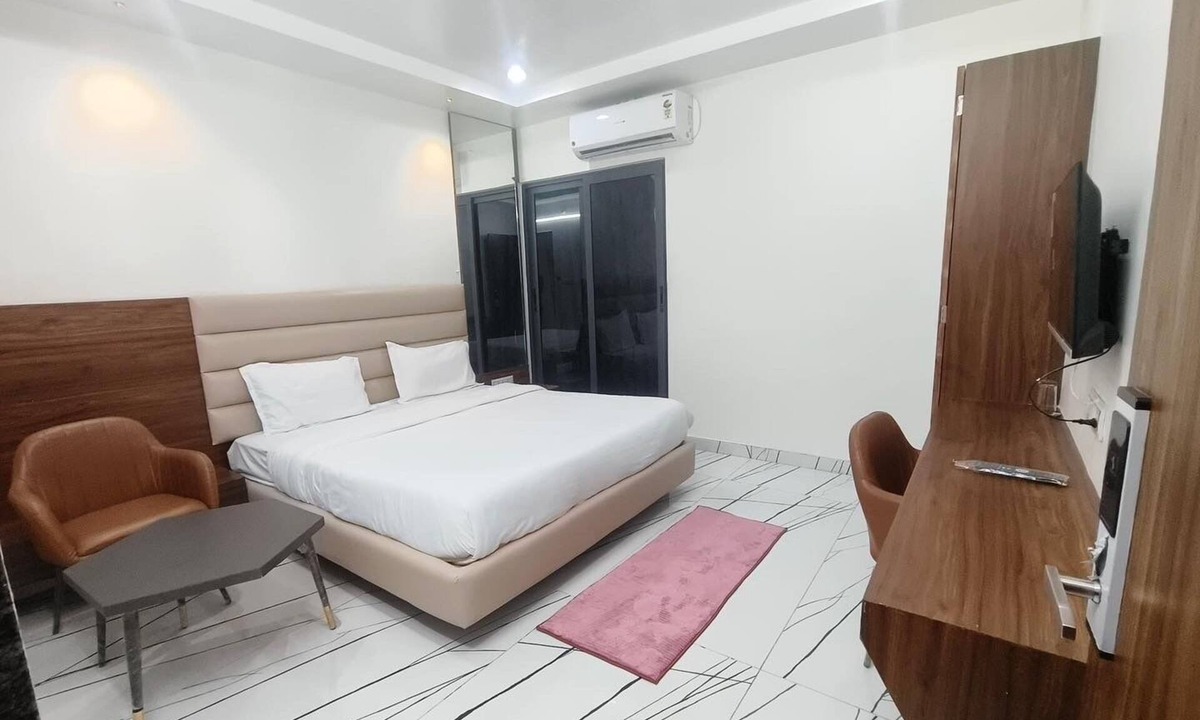 Ambaji Hotel | ARIHANT HOTEL